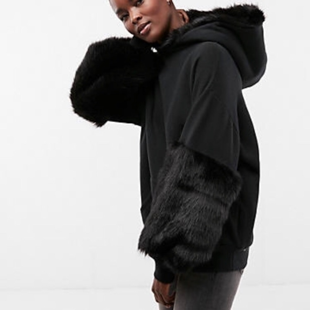 Express one eleven faux fur hoodie small